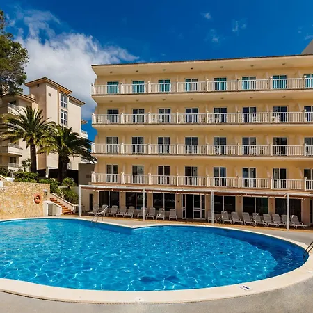 O7 Club Cala Ratajda Hotell 3*