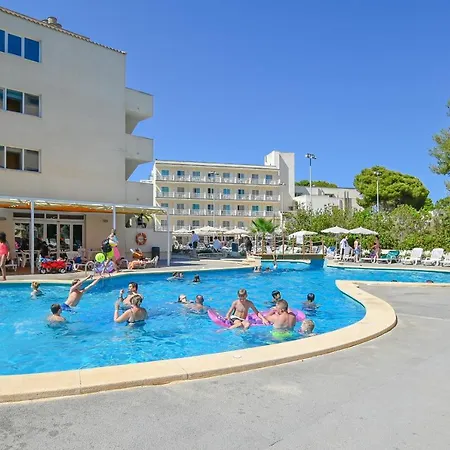 O7 Club Cala Ratajda Hotel 3*