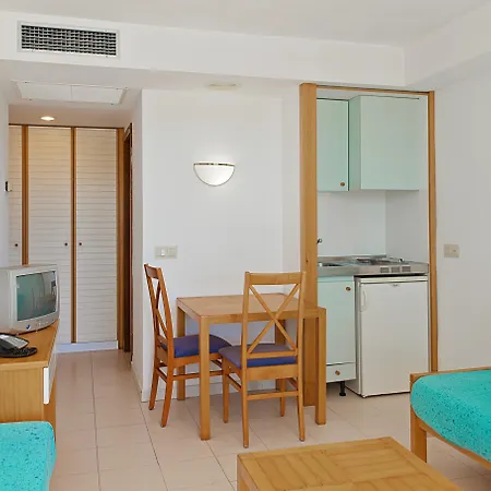 O7 Club Cala Ratajda Hotel 3*